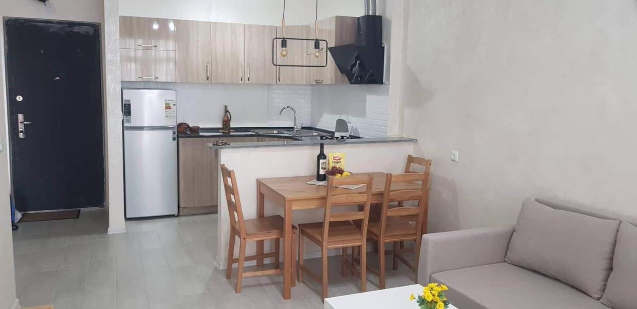 Tameo Apartment Batumi Luaran gambar